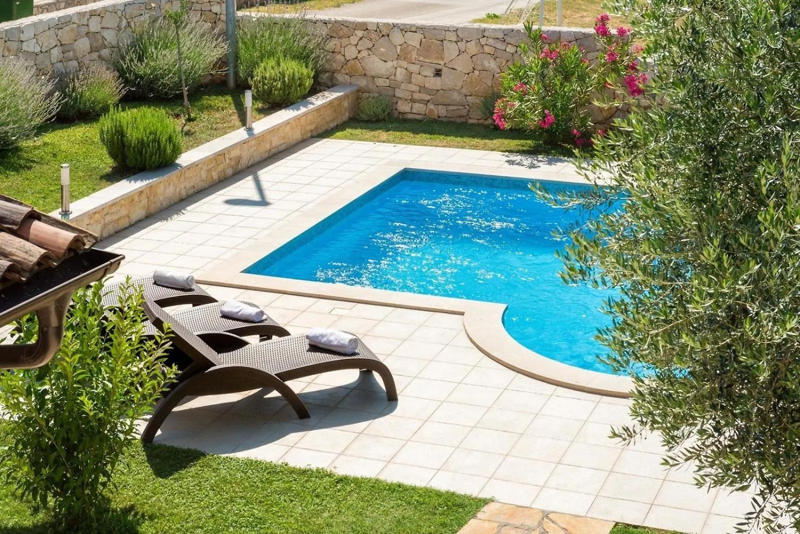 Ferienhaus Mit Privatpool Fuer 10 Personen Ca 170 Qm In Brgod, Istrien Bucht Von Rasa Labin  0*, Labin (Istria)